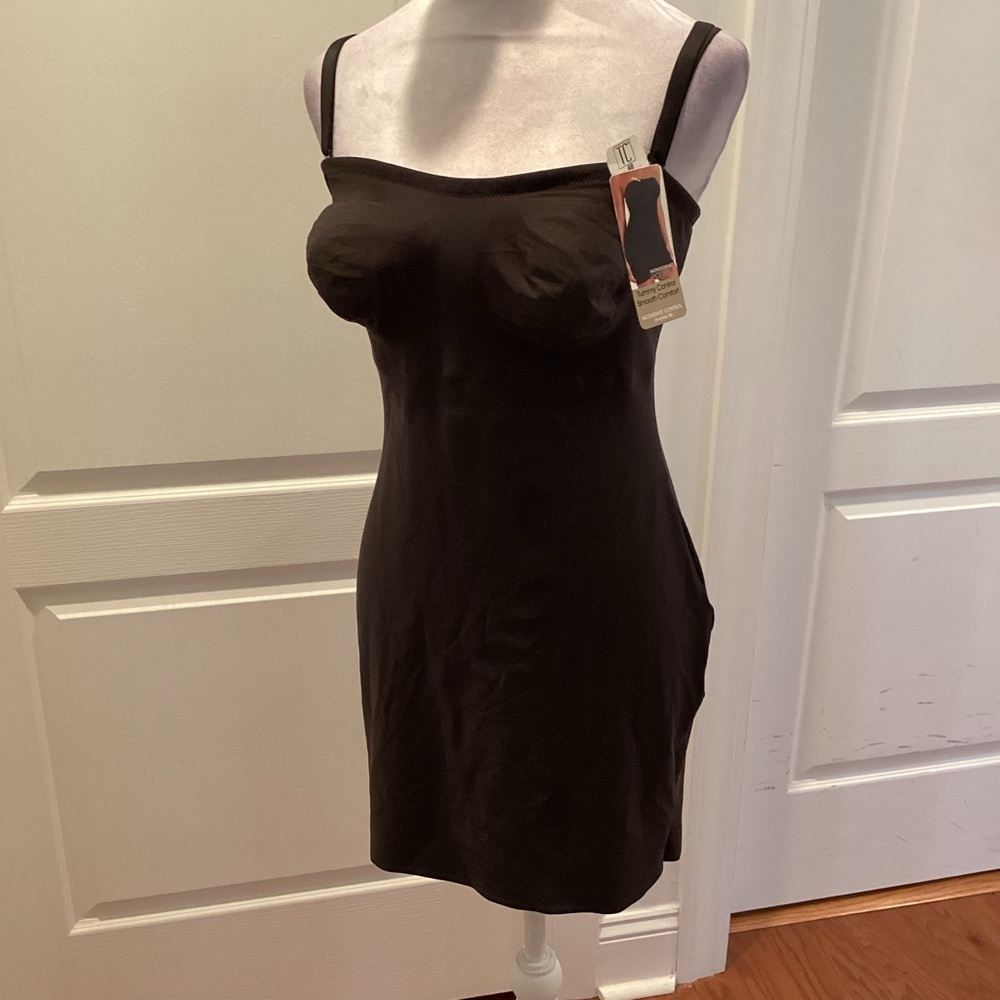 Tummy Control Seamless Slip Dress with Built-In Support